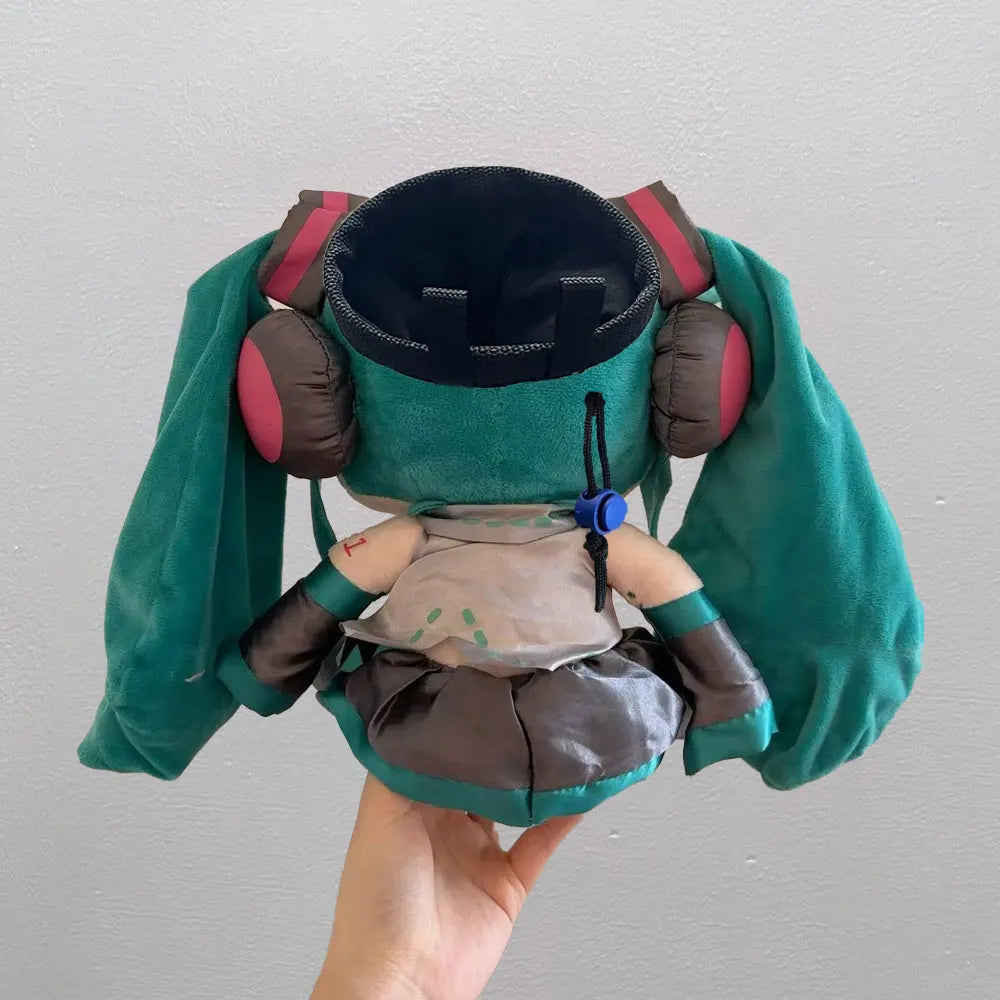 Miku Fufu Chalk Bag